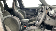 MINI Hatchback 2.0 Cooper S Sport 5dr Auto [Comfort/Nav Pack] Petrol Hatchback